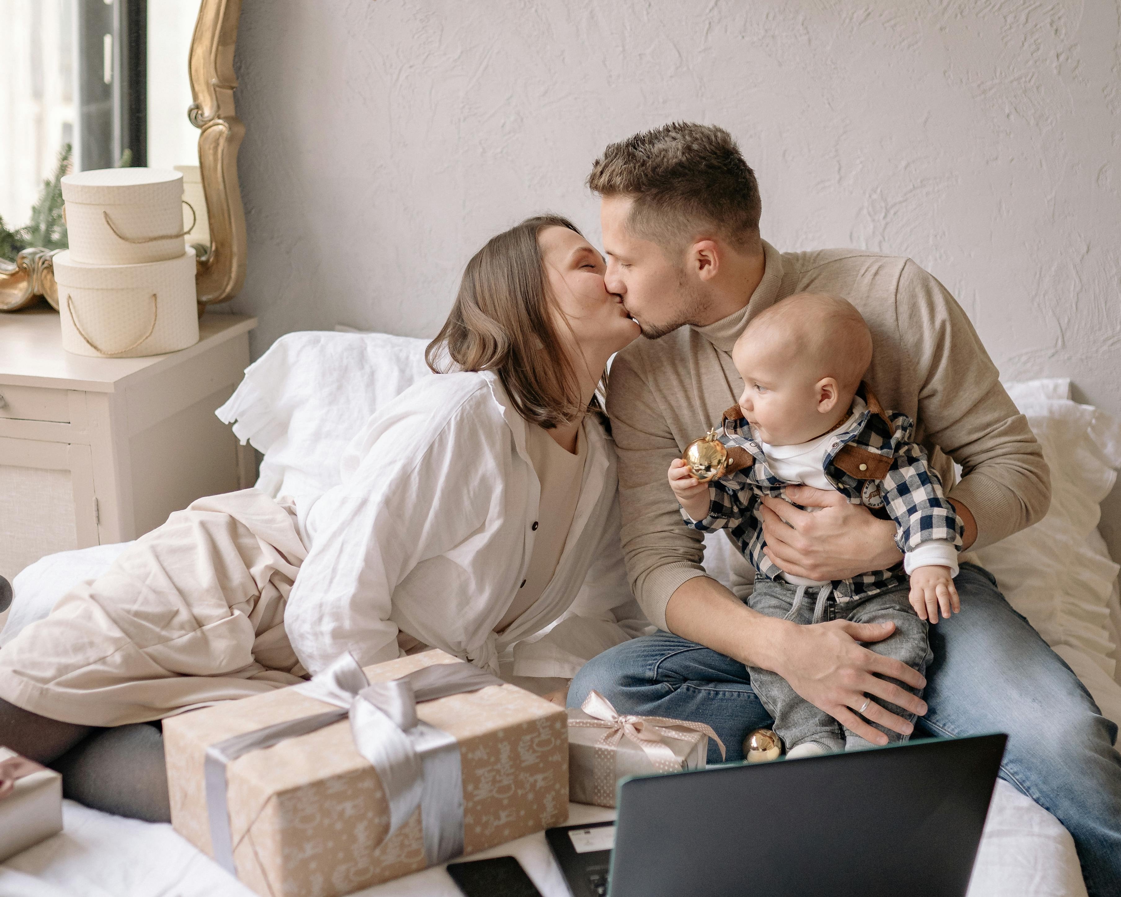 The Ultimate Christmas Gift Guide for Babies (0–12 Months)