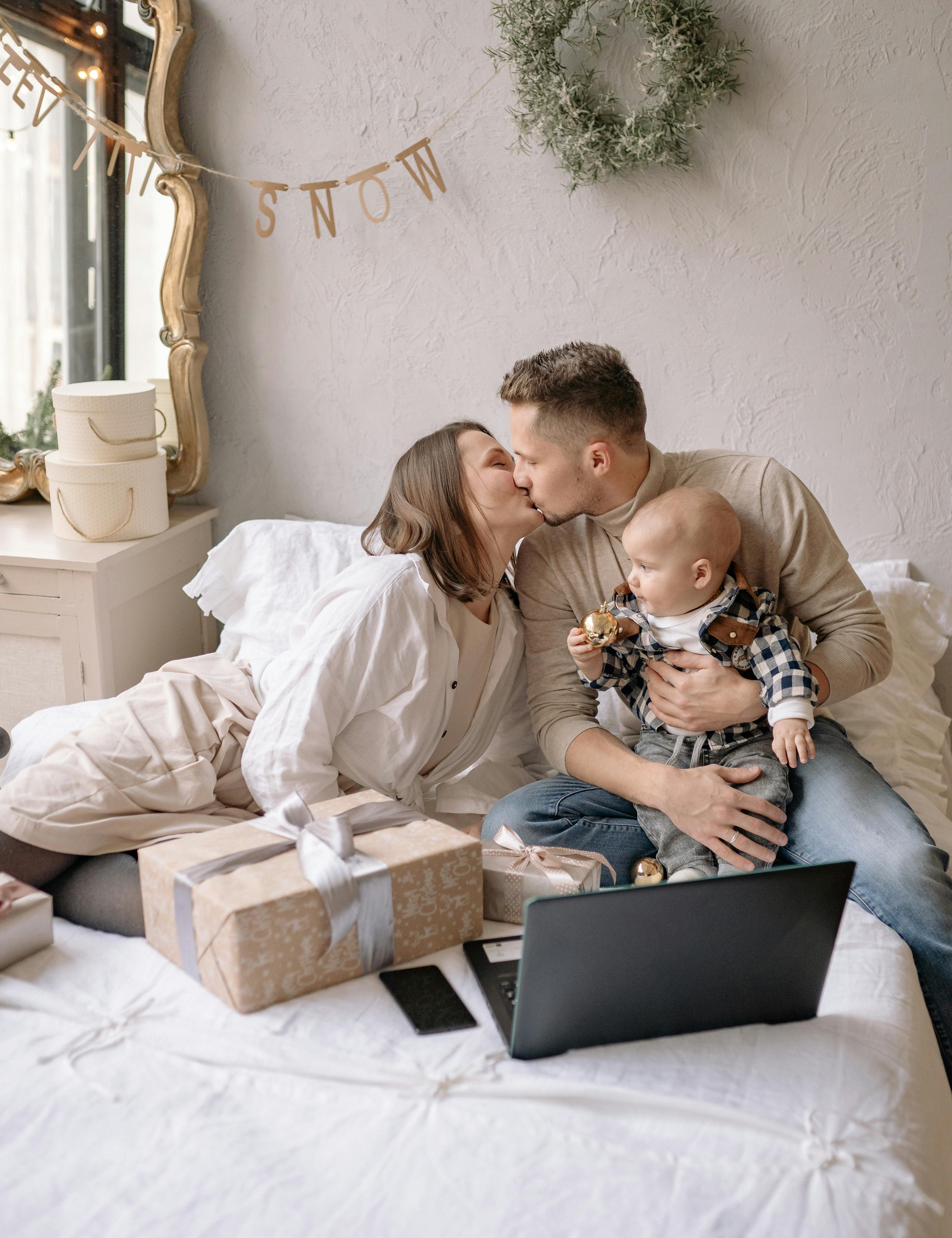 The Ultimate Christmas Gift Guide for Babies (0–12 Months)