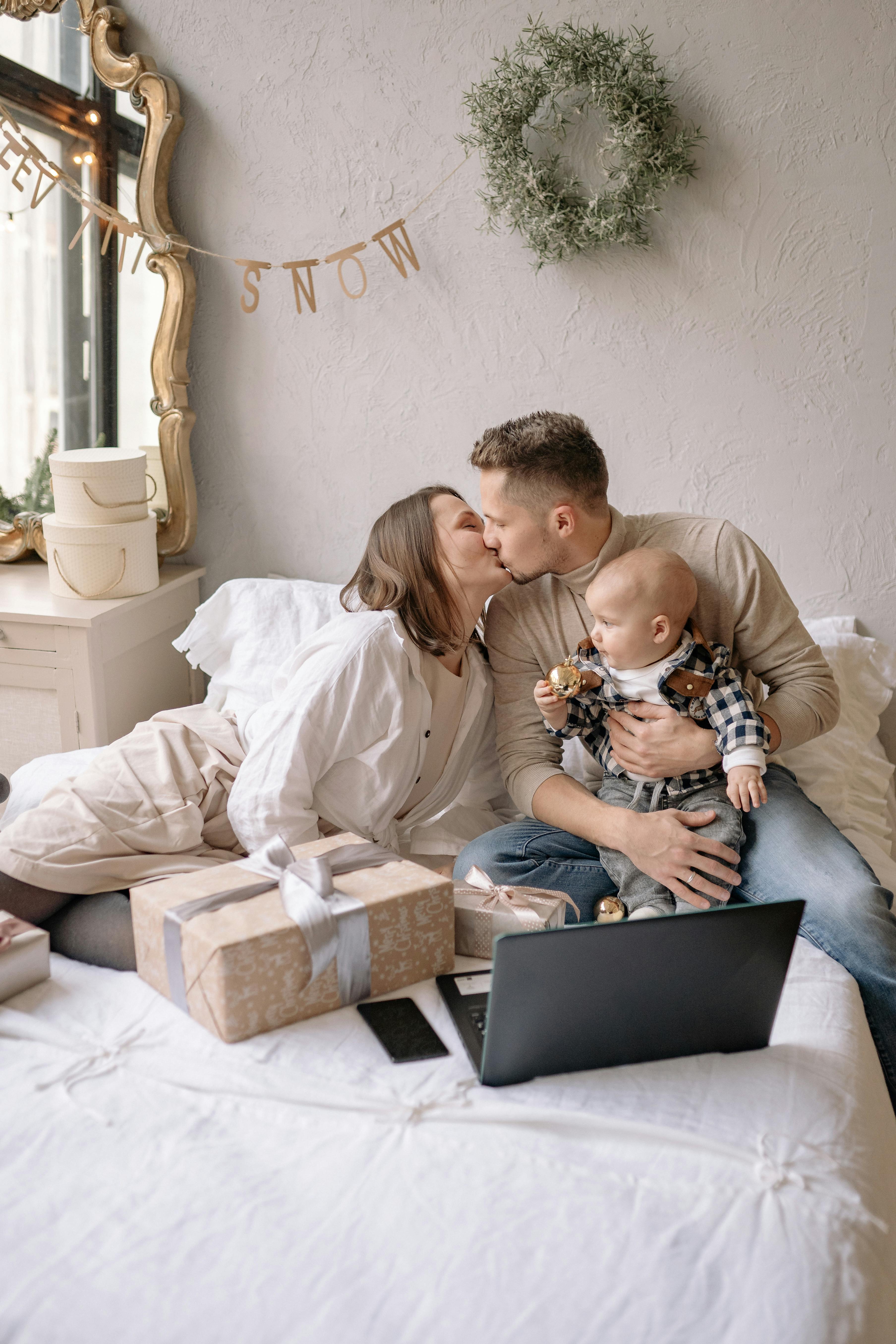 The Ultimate Christmas Gift Guide for Babies (0–12 Months)
